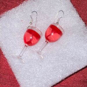 6/$20 Red Wine earrings